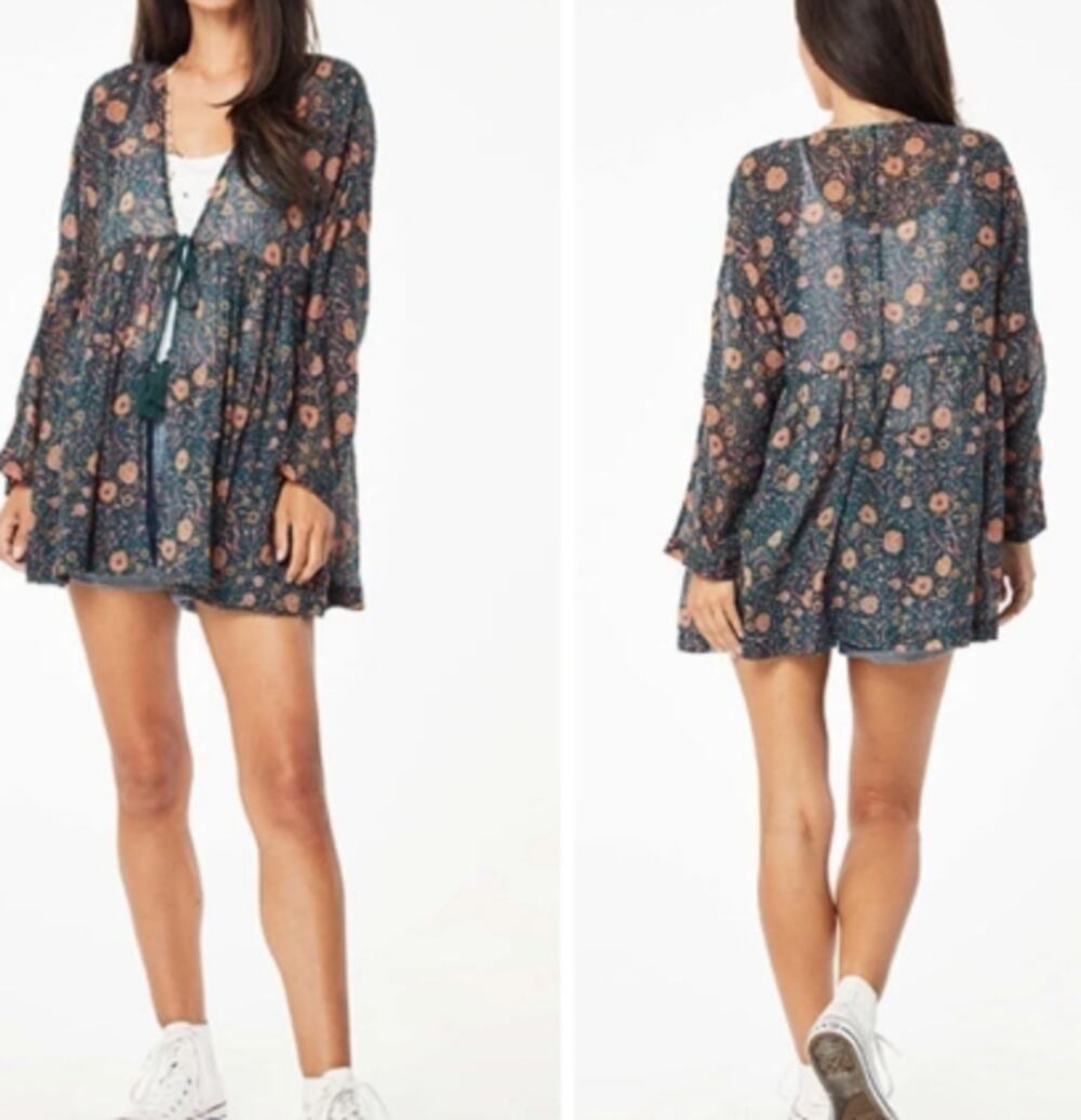 Roller Rabbit Sobral Yael Cover Up In Green Size Small